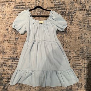 Super cute light blue dress worn only twice! Good quality too!